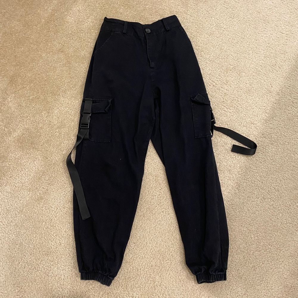 Black Cargo Pant